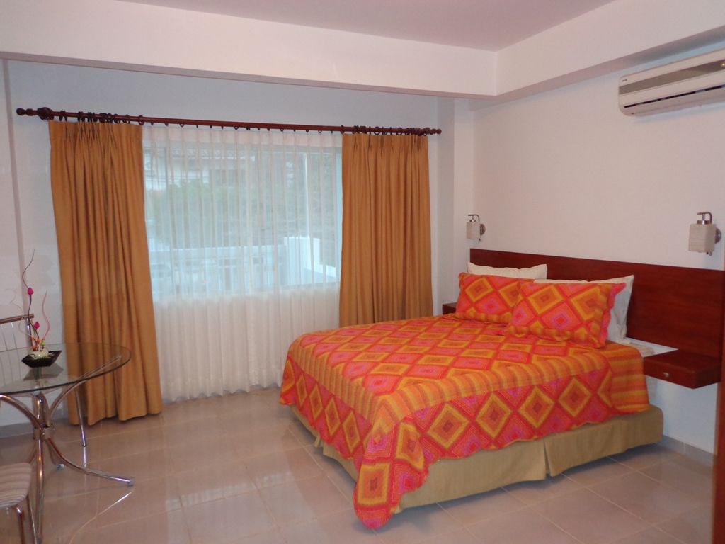 Premium Suites Business Aparthotel Equipetrol Santa Cruz de La Sierra Esterno foto